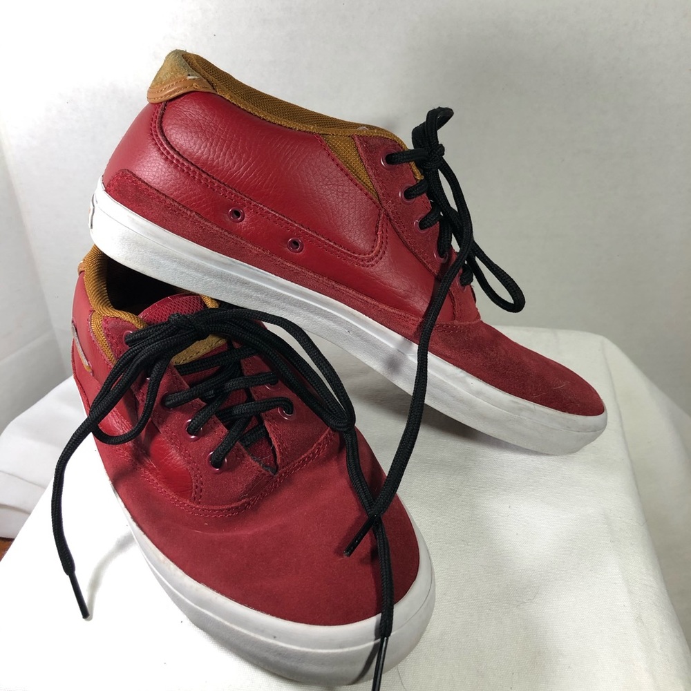 Men's etnies Lancaster Shoes Size 8.5 Red